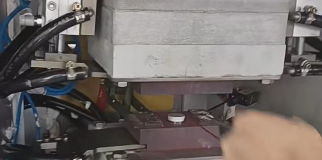 ���ӔU(ku��)ɢ����늳ؘO��